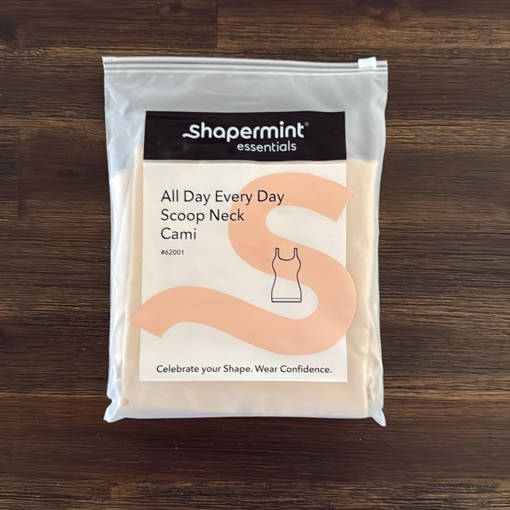 Shapermint Essentials All Day Every Day Scoop Neck Cami Chai Large NWT - Picture 8 of 9